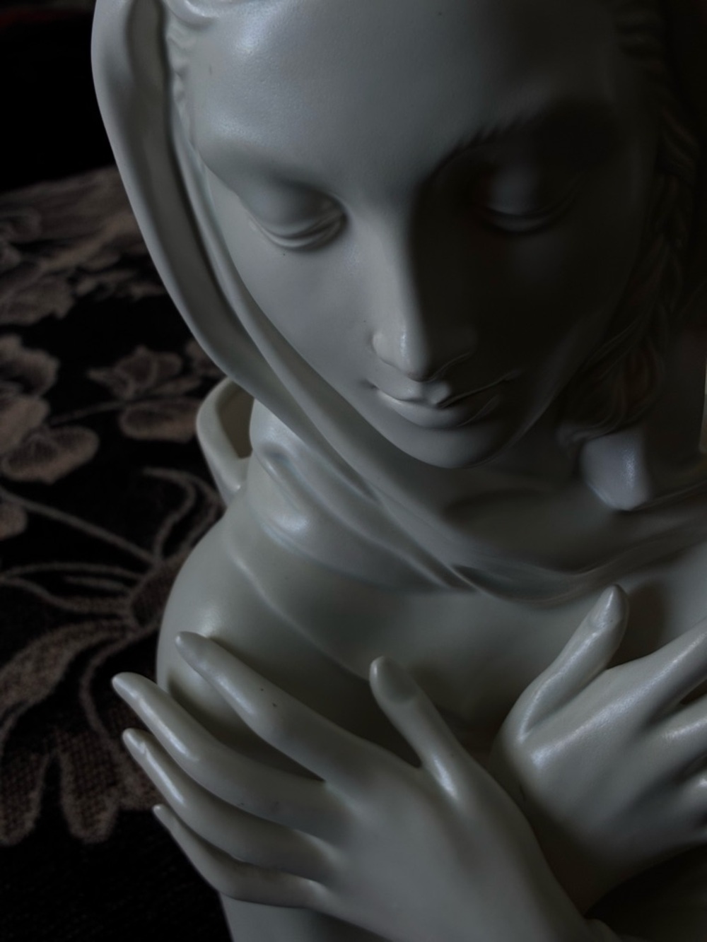 Contemporary White Madonna Sculpture - Unbranded Home Art Accent